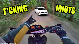 Driver Intentionaly Swerves Into Biker | Near Death Situation Yamaha XT 600