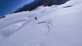 Skiing sketchy powder off Cucumelle