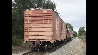 [HD] New Haven Boxcar 33401 move through Taunton