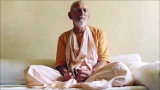 Om Visnupada Paramahamsa Tridandi Swami Bhakti Aloka Tapasvi Maharaj - Sacitanayastakam