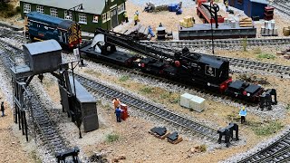 Bachmann 38-802 Ransomes and Rapier crane sidings test.