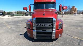 Must See!!  2020 Mack Anthem - 505hp - mDrive - Owner/Operator Spec