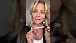 Hourglass Vanish Airbrush Concealer #matureskin #over50