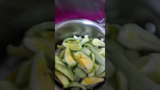 Aloo Parwal ki Sabji | Parwal Curry Recipe for Weight Loss #parwalrecipe #shorts