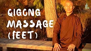 Self-massage Feet to Relax and Heal (10 minutes)｜Qigong for Beginners