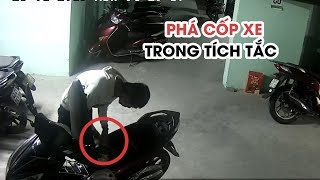 Cận cảnh những màn phá cốp xe máy trộm đồ trong tích tắc ở Đà Nẵng