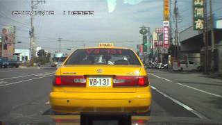 20101112行車紀錄器錄到計程車9P-656你有那麼趕媽！