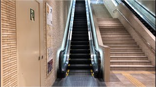 ［エスカレーター］ＪＲ博多シティ　三菱製　MITSUBISHI  escalator