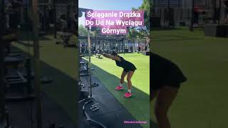 Ściąganie Drążka Na Wyciągu Górnym, Trening Na Plecy - Kornelia Duma - 4WeeksChallenge