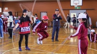 なわとび大会で団結力アップ　桜川・南飯田小