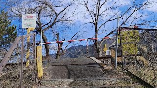 富士山麓電気鉄道富士急行線 第4種踏切を渡る