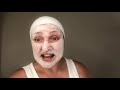 blackhead clearing fizz mask application