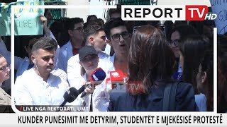 Studentët e mjekësisë në protestë: S’kemi pse të ndihemi të kushtëzuar! Se ku duam të ikim ...