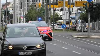 Ärztlicher Leiter Rettungsdienst auf Alarmfahrt