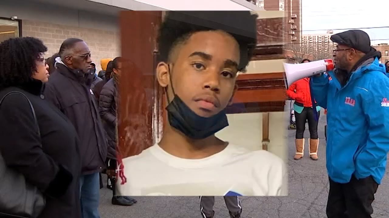 Brooklyn Community Begs For Justice After Teen Stabbed To Death - YouTube