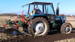 1993 Ford 5030 4.2 Litre 4-Cyl Diesel Tractor (64HP) With Kverneland Plough