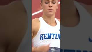 Abby Steiner runs easily 22.02 sec over 200m #athletics #trackandfield #sprinting