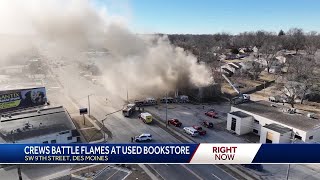 Des Moines crews on scene of fire at south-side used bookstore