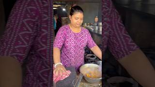 মিষ্টিদি মটন এত কম করে রান্না করছে কেন শুনুন #food #streetfood #funny #bongfoods #streetfoodideas