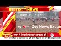 लाठी लेकर उतरे किसानों को पीटा भयंकर वीडियो kushinagar farmers breaking news land acquisition