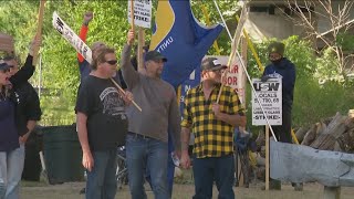 'Whatever our family needs': Support grows as Libbey Glass strike nears record length in Toledo