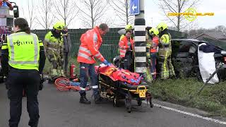 Twee gewonden bij eenzijdig ongeval op de Van Heemstraweg