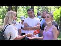 protesta e artisteve pas ndalimit te muzikes nga qeveria abc news albania