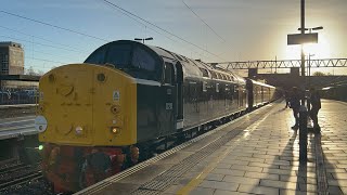 D213 & 45118 on ‘The Christmas Cracker’ (14/12/24)