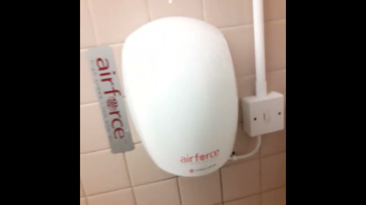 Hand Dryer Vs Hand Dryer (Episode 3) Deta Vs World Dryer Airforce - YouTube