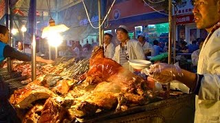 新疆烏魯木齊五一星光夜市美食街 Delicious food street (China)