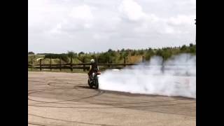 yamaha r6 burnout konin