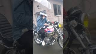 傘バブ　CB250T　雨