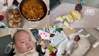 VLOG 90일 아기의 배밀이 집밥 해먹는 나날들 현실육아브이로그 구운치킨 파스타 김치찌개