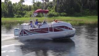 JC TriToon Marine SportToon Pontoon Boat