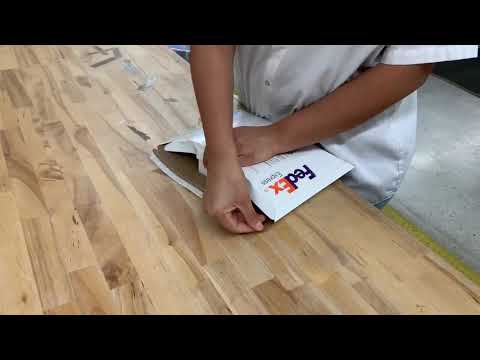 How do I get FedEx envelopes?