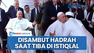 Tiba di Masjid Istiqlal untuk Hadiri Dialog Lintas Agama, Paus Fransiskus Disambut oleh Hadrah