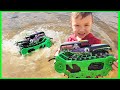 Hot wheel Monster Truck Fun - Monster Jam Grave Digger TRAXX