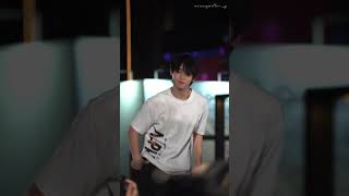 [fancam] ชอบอยู่คนเดียว —ProjectAlphaTH happening stage @siam discovery, HONG focus : 23 Feb 2023