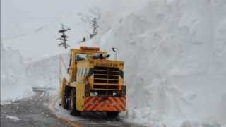 立山黒部アルペンルート除雪2015.04.10