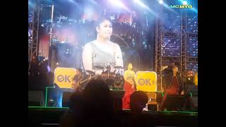 တစ်စစီကျိုးပဲ့နေတယ် - Aye Chan May ( Live Version)