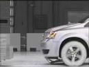 Crash Test 2008 Dodge Caravan / Chrysler Town and Country / Volkswagen Routan  IIHS (Frontal Impact)