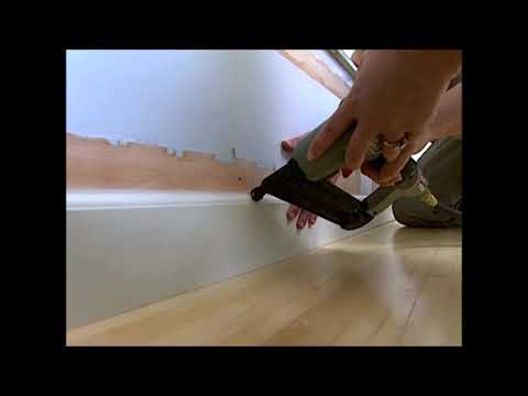 How much does it cost to install baseboard per linear foot?