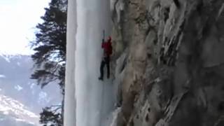 Matthias Scherer - ice climbing in Morgex, Aosta Valley