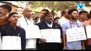 VHP, ShivSena \u0026 KarniSena Volunteers reached Ahmedabad Court to support Pravin Togadia | Vtv News