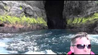 A cruise with Enniway in the northern part of the Faroe Islands and visiting Miðmunnaholið.m2ts