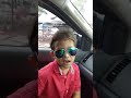 Pak cik Aiman Tino Ezany menyanyi lagu Pertama Kali