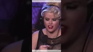 That Time Howard Stern Totally Humiliated Anna Nicole On His Show