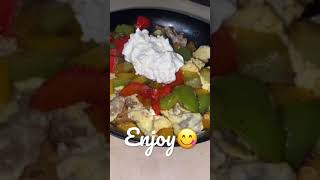 Quick & Easy Keto Breakfast With Bell Pepper