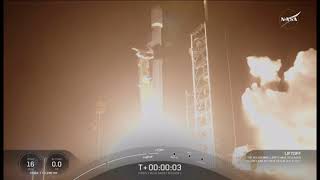 SpaceX launches dual moon missions