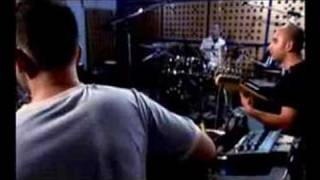 Badem - Kara Değilmi (akustik) - İyi Kalite